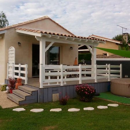 Villa La Riviere Pujols  Exterior foto